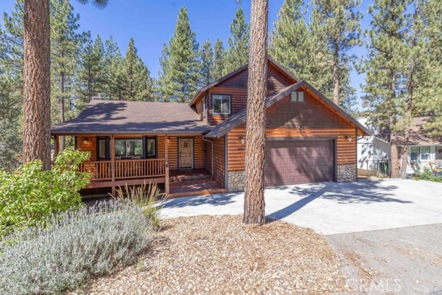 451 Pineview