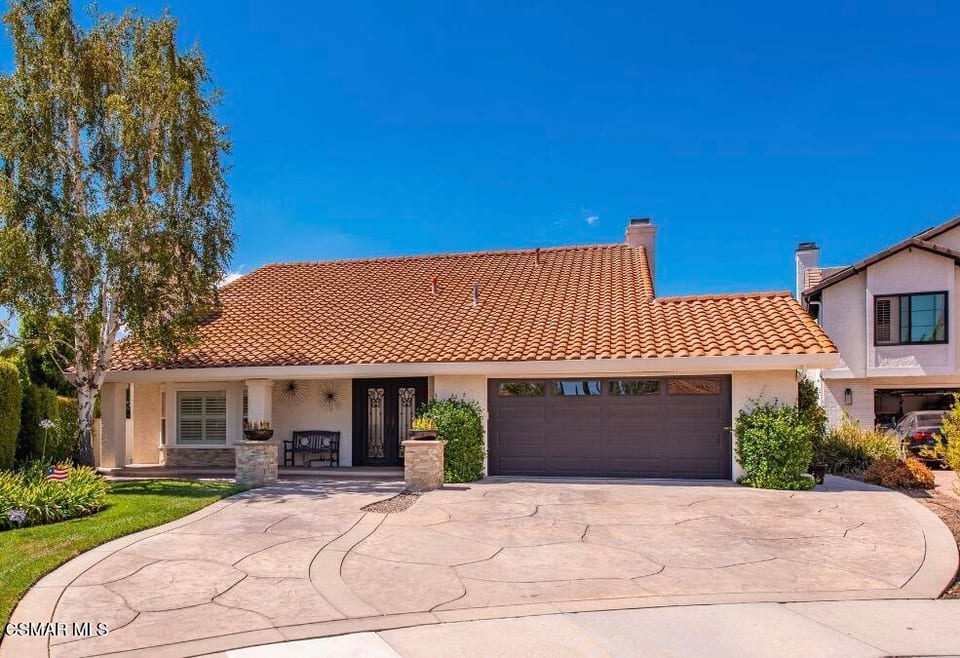 29005 Tackaberry Court