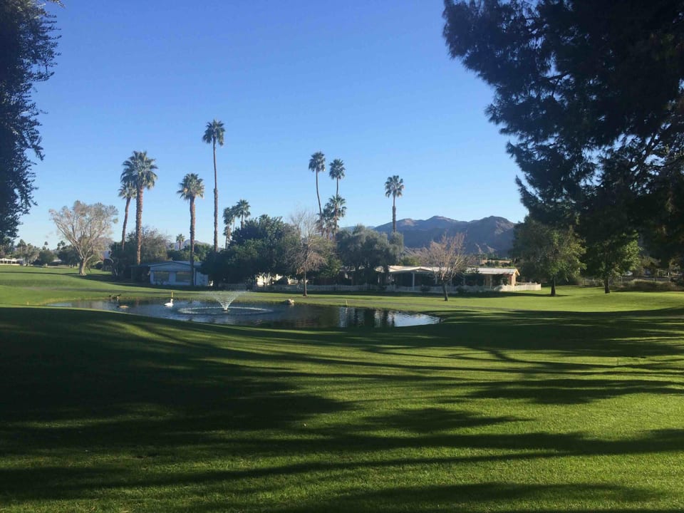 462 Cerritos Way