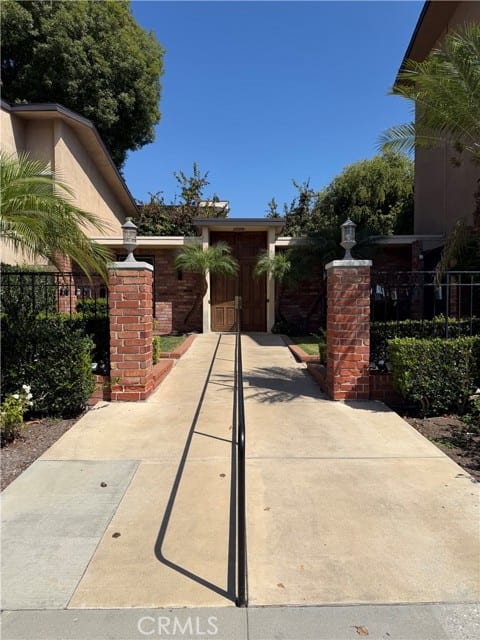 12200 Montecito
