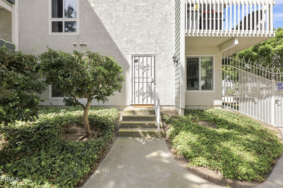 229 South Ventura Road