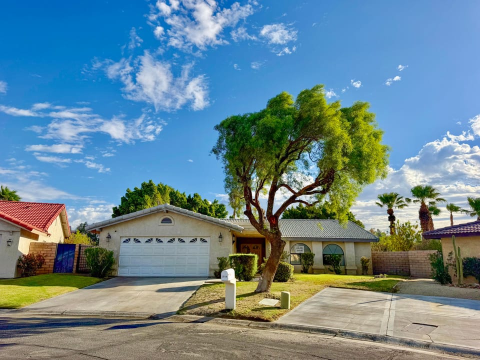 27136 Shadowcrest Lane