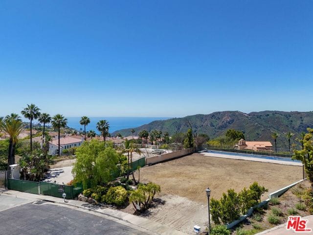 16895 Calle De Sarah