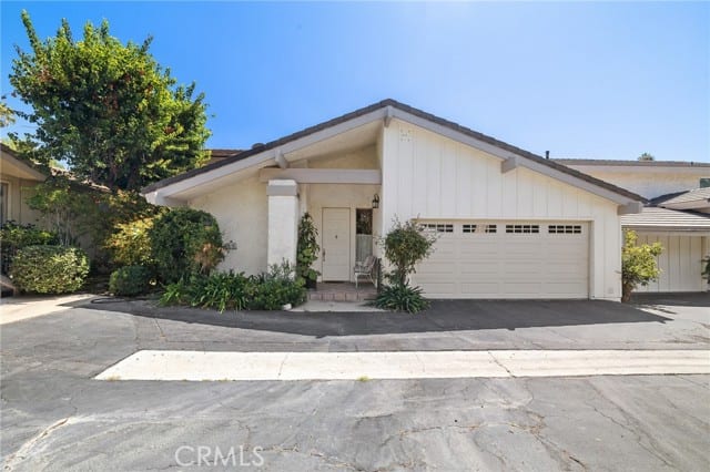 1406 Valley View Road