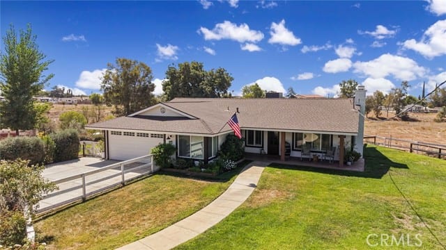 940 Archie Valley Court