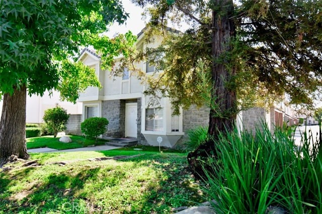 748 West Naomi Avenue
