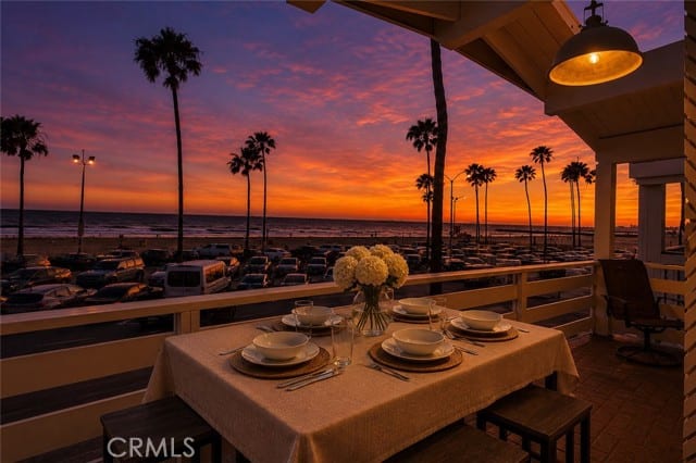 2212 West Oceanfront