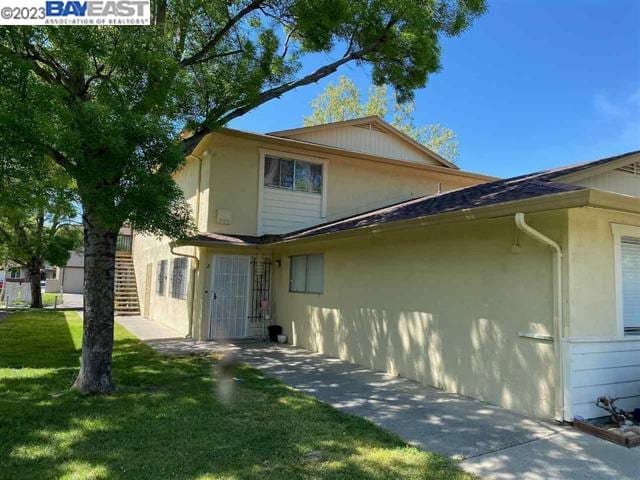 2212 Peppertree Way