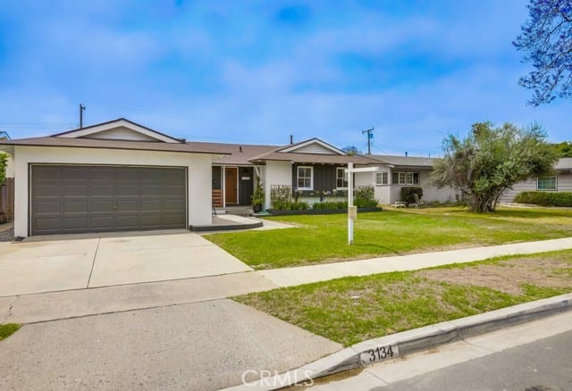 3134 West Olinda Lane