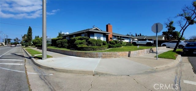 602 South Clara Street