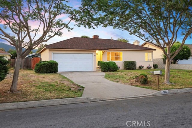 309 East Lemon Avenue