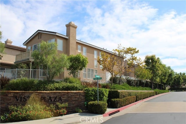 39 Cottonwood Drive