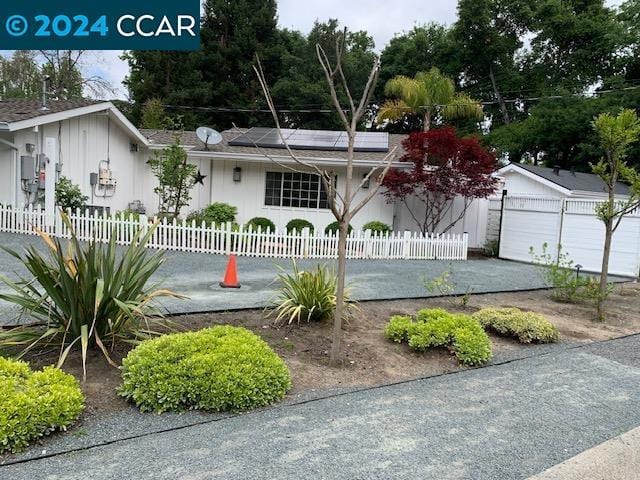 102 La Sonoma Way (Cottage)