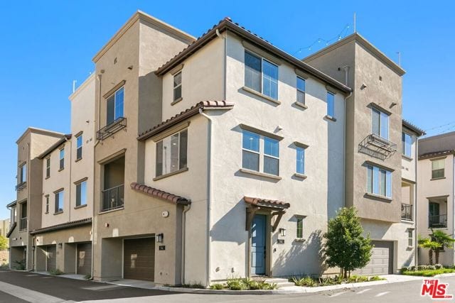 541 South Motif Street
