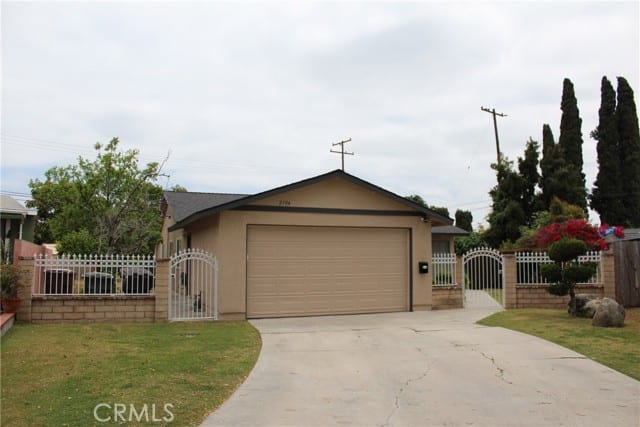 2104 West Forest Lane