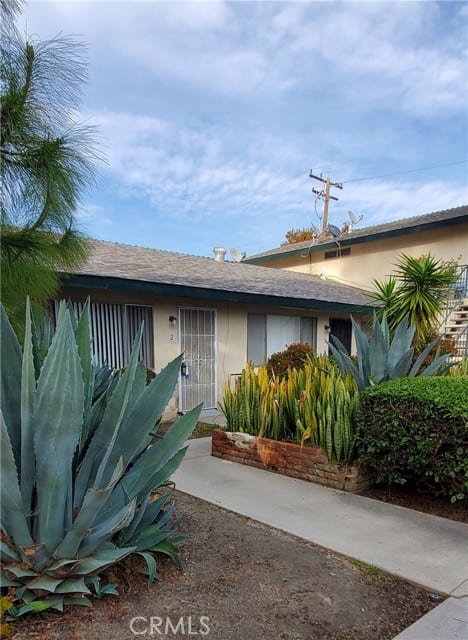 2072 South Nautical Street