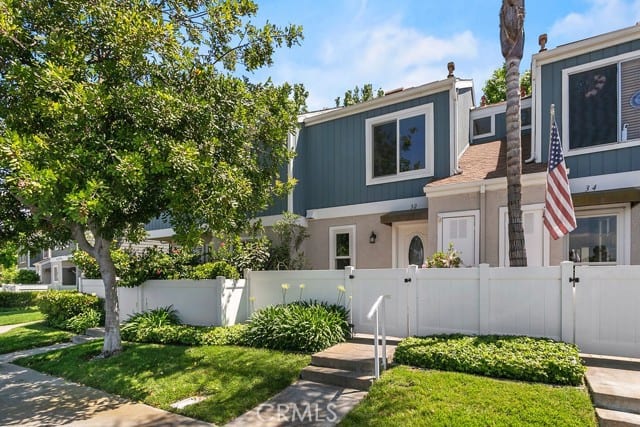 32 Allenwood Lane