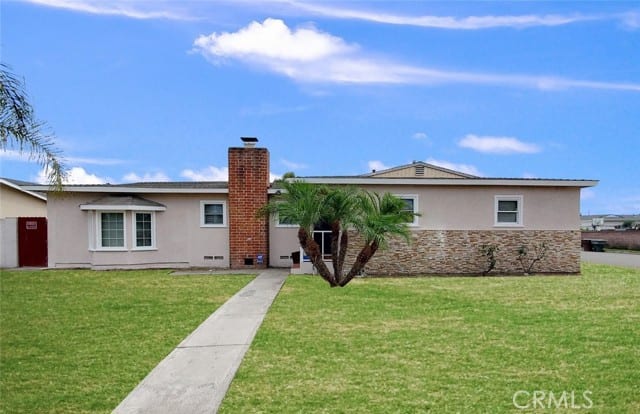 1934 West Cris Avenue