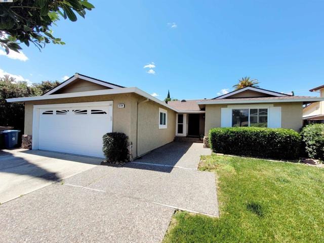 2126 Vaquero Way