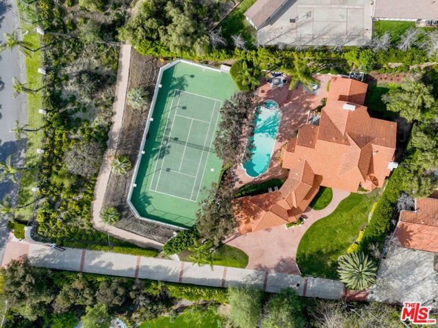 3828 Castle View Drive