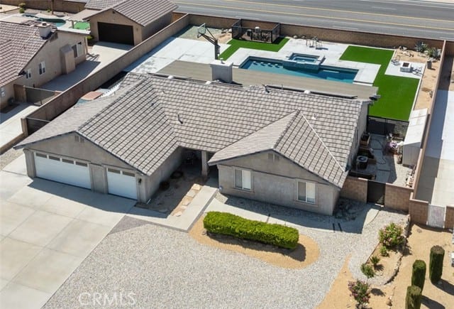 19027 Sahale Lane