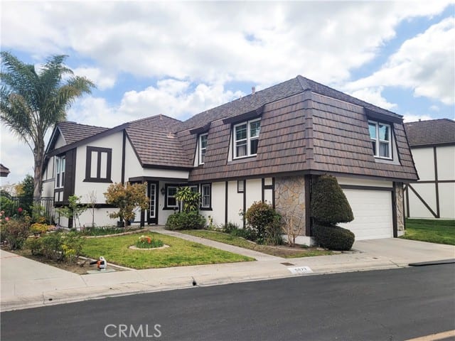 5973 East Calle Principia