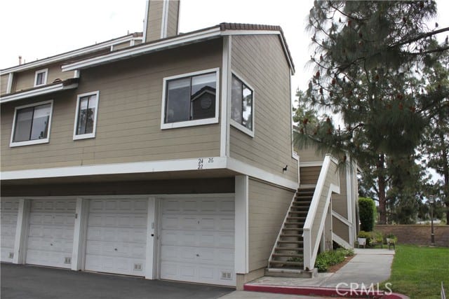 26 Oak Spring Lane