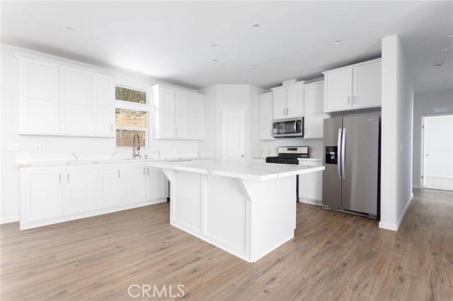 42315 Crazy Horse Canyon Drive