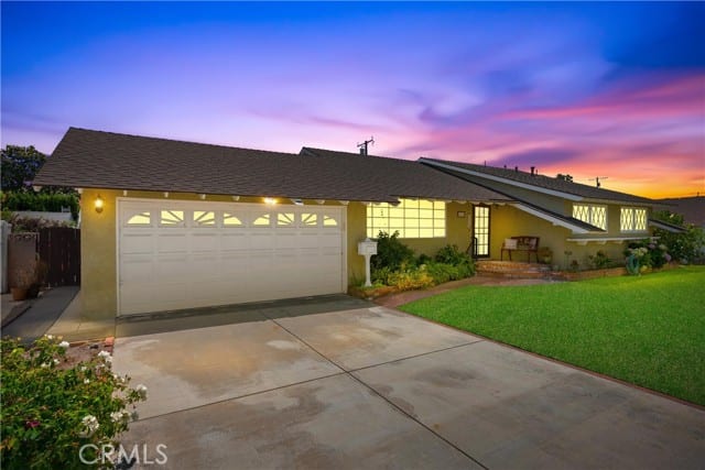 3318 West Teranimar Drive