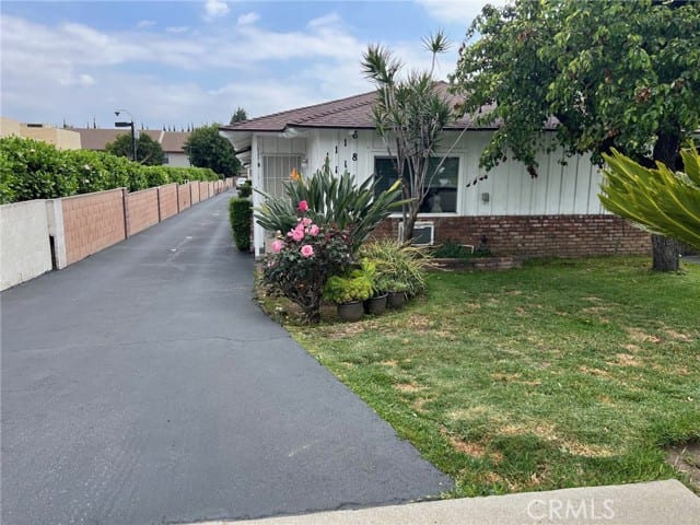 1118 Duarte Road