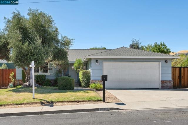 2141 Robles Dr