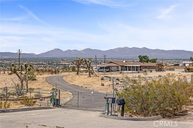 11770 Itoya Vista Street