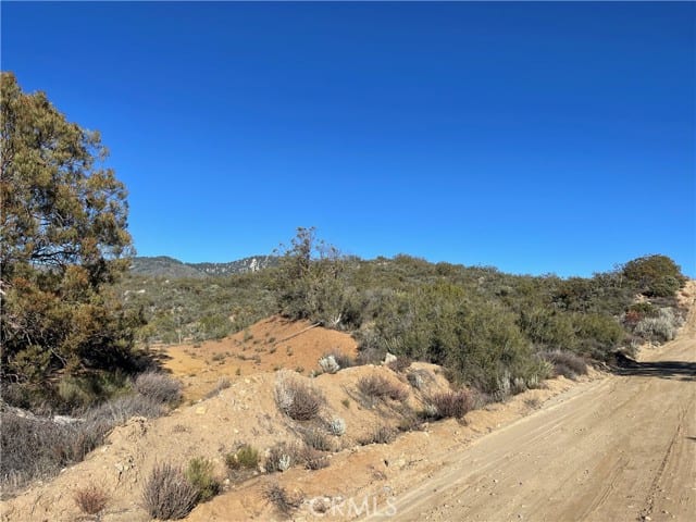 20 Comanche Trail
