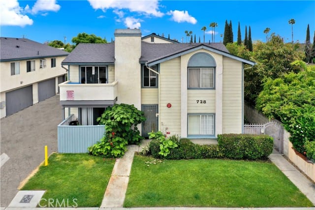 728 West Romneya Drive