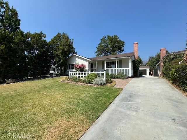 45 East Mariposa Street