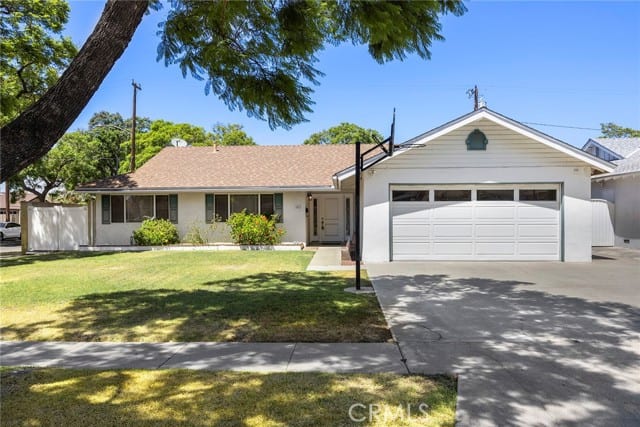 2427 East Westport Circle