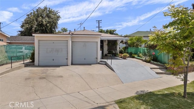 1618 Front Street