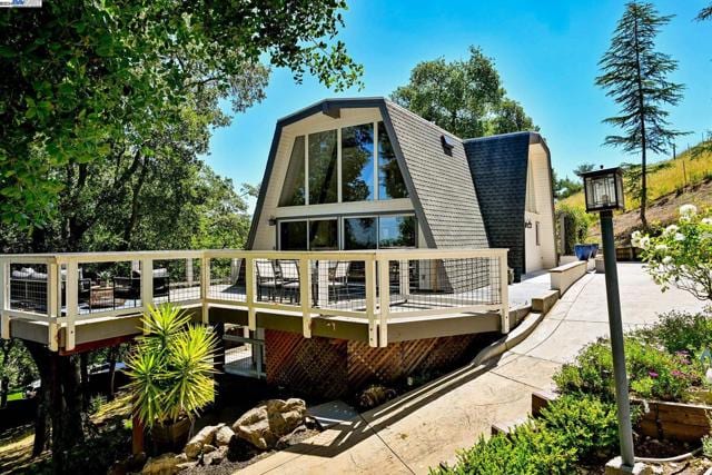 2515 Lunada Ln