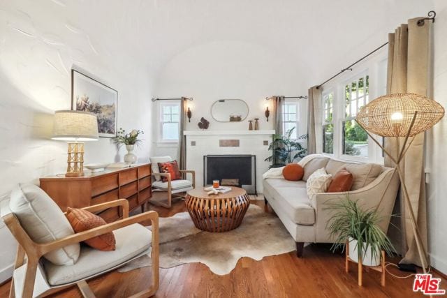 2529 Devonshire Lane