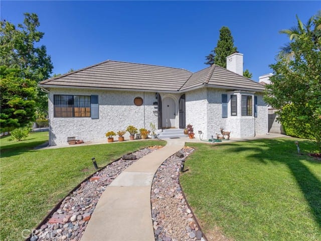 937 North Granada Avenue