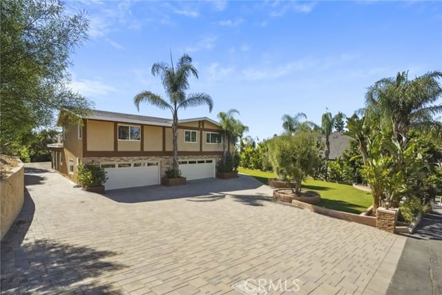 473 South Country Hill Road