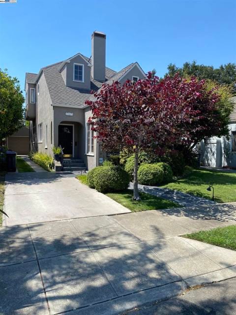 1705 Versailles Ave.