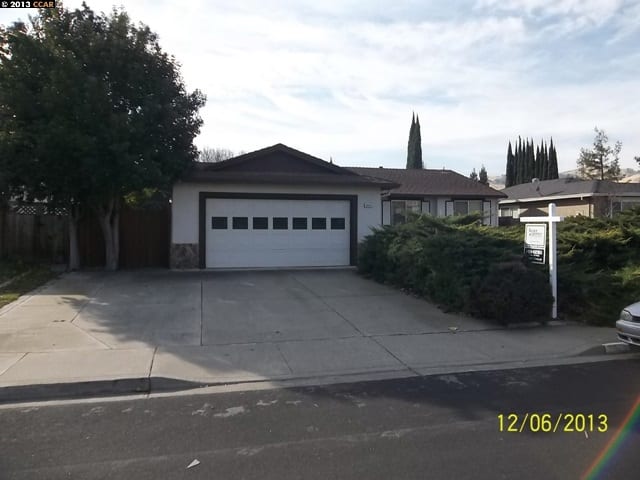 2023 RESEDA WAY