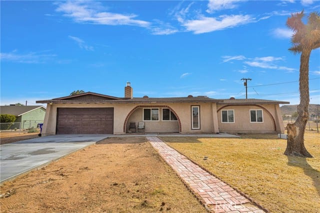 20809 Pine Ridge Avenue