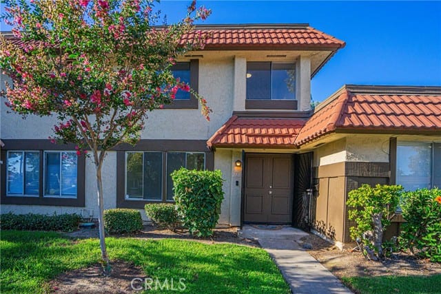 2789 West Pepper Tree Drive