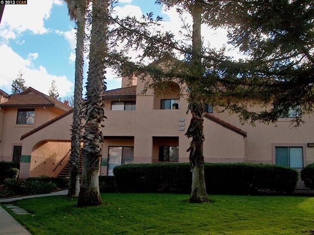 2223 RENWICK LN
