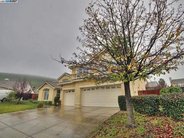 5209 MCCORMICK CT