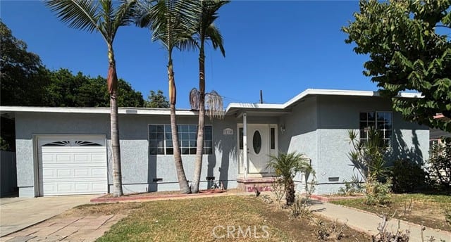 115 West Macarthur Manor