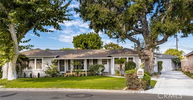 163 North Evelyn Drive