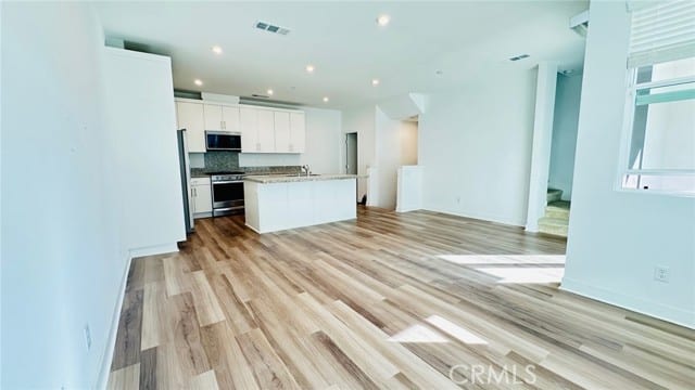 1531 w Cara Drive